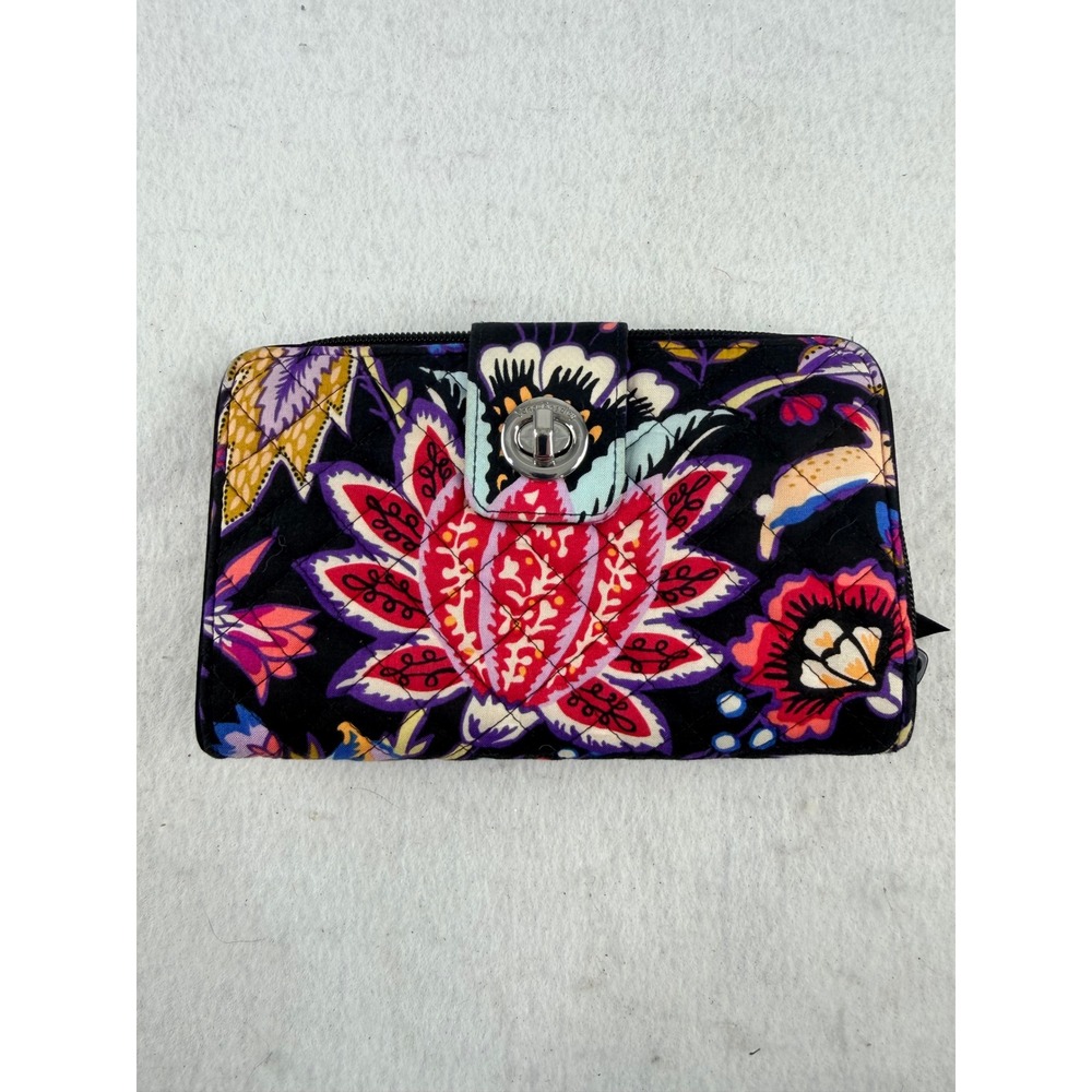 Vera Bradley Ziggy Zinnia Turn Lock Wallet Black Floral Quilted Zip Around